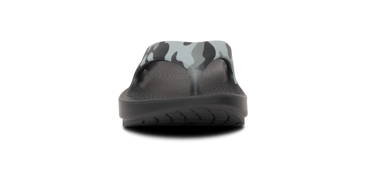 OOFOS Men's OOriginal Sport Flip-Flop Sandals - Night Camo