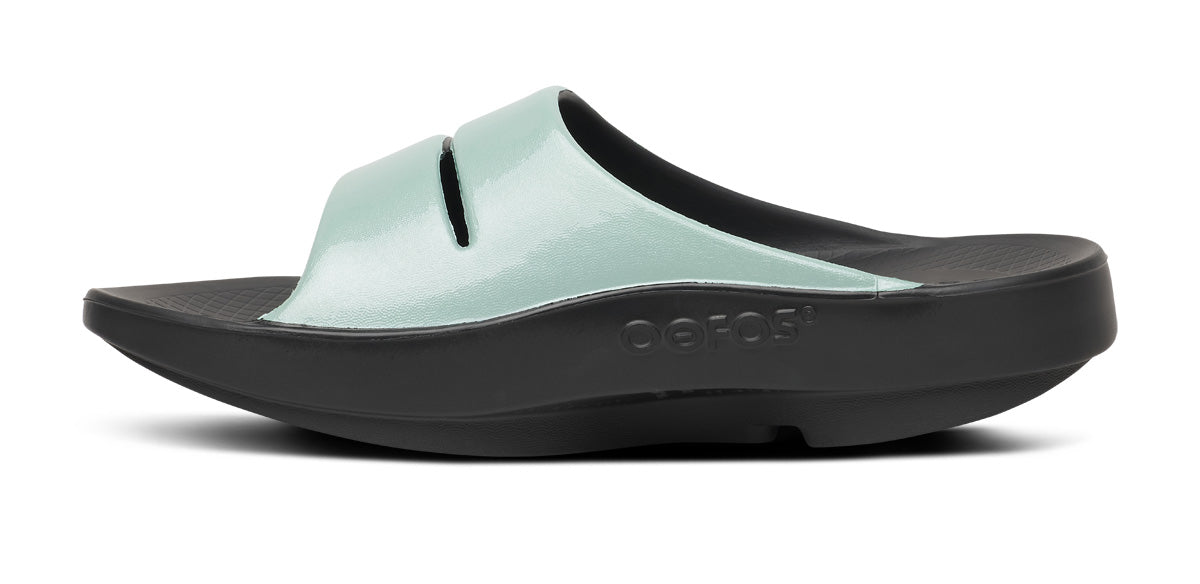OOFOS Women's OOahh Luxe Slide Sandal - Oasis