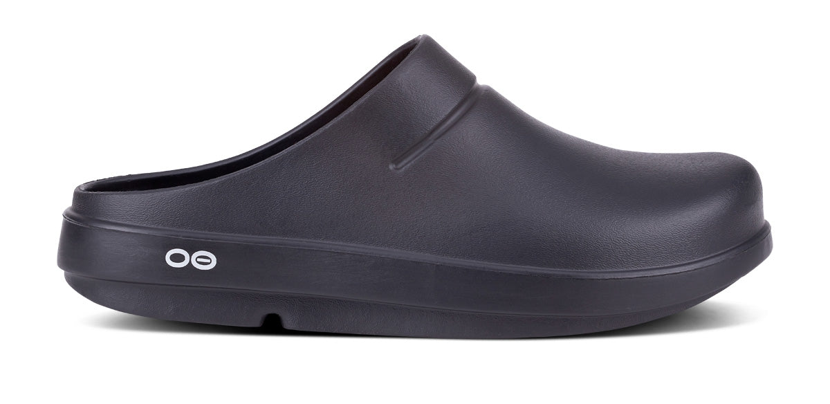 OOFOS Women's OOcloog Clog - Black