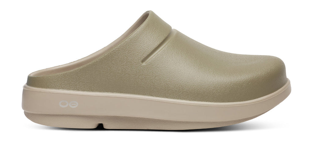 OOFOS Women's OOcloog Stacked Clog - Foliage