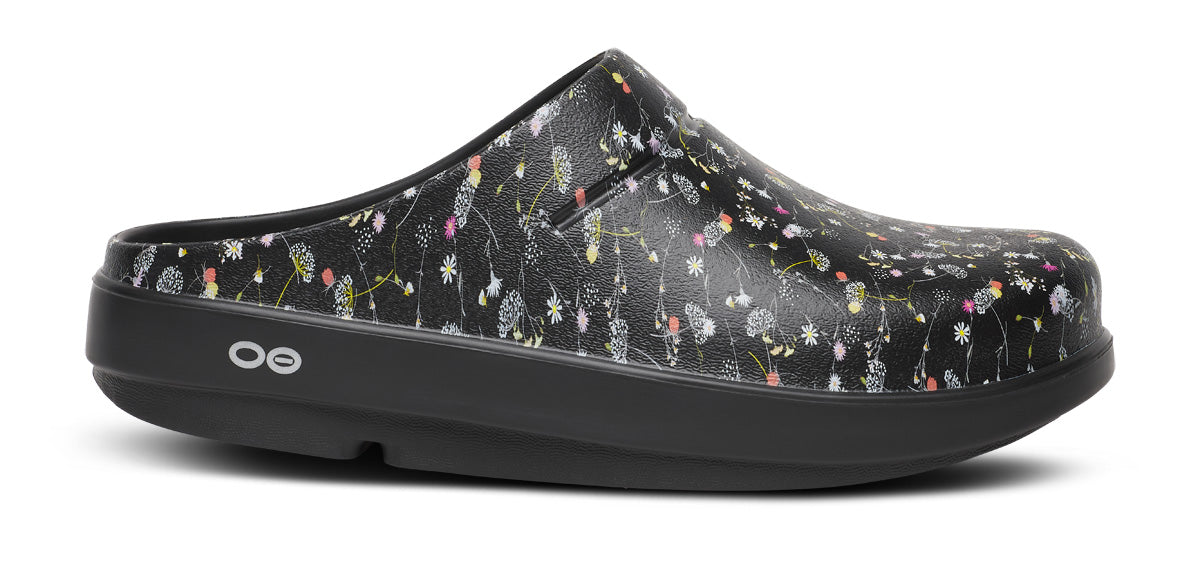 OOFOS Women's OOcloog Limited Edition Clog - Meadow