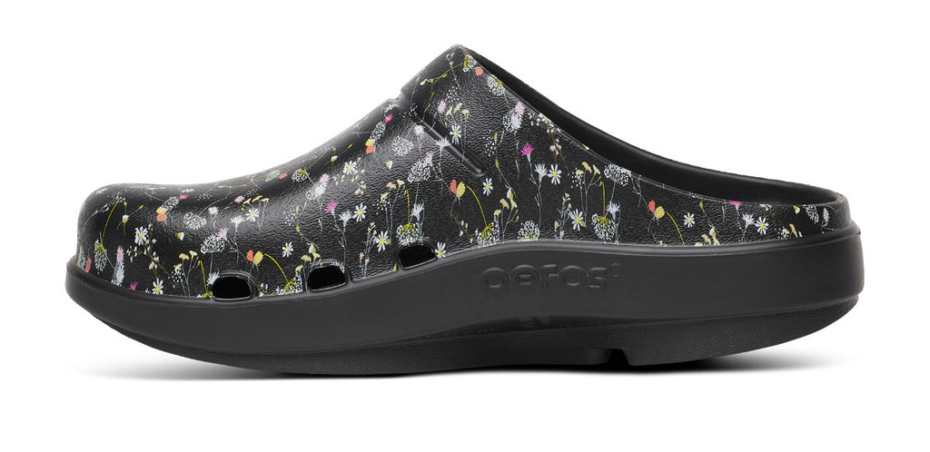 OOFOS Women's OOcloog Limited Edition Clog - Meadow