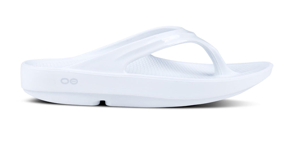 OOFOS Women's OOlala Flip-Flop Sandals - White