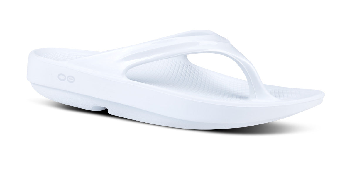 OOFOS Women's OOlala Flip-Flop Sandals - White