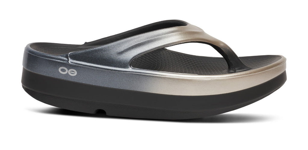 OOFOS Women's OOmega OOlala Stacked Flip-Flop Sandals - Latte Fade