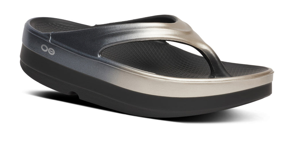 OOFOS Women's OOmega OOlala Stacked Flip-Flop Sandals - Latte Fade