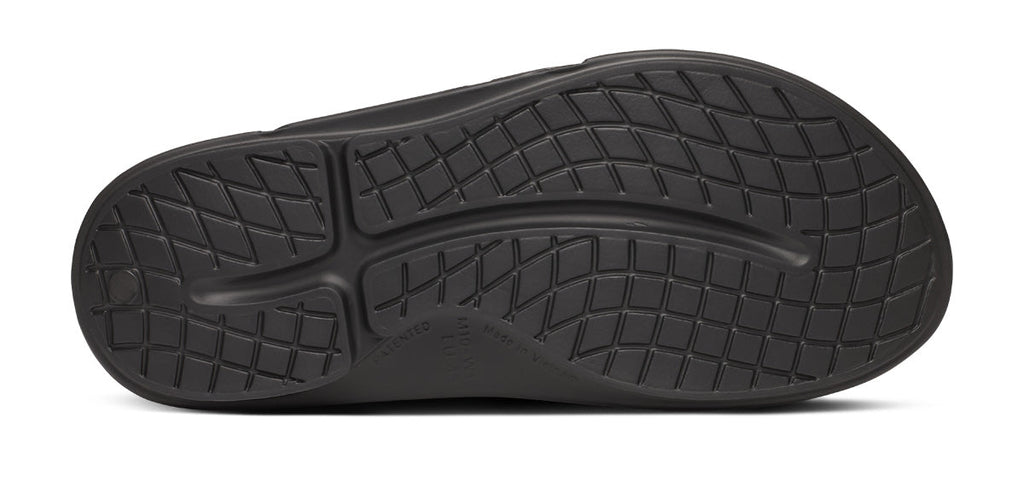 OOFOS BAUER x Women's OOahh Sport Flex Slide Sandals - Black
