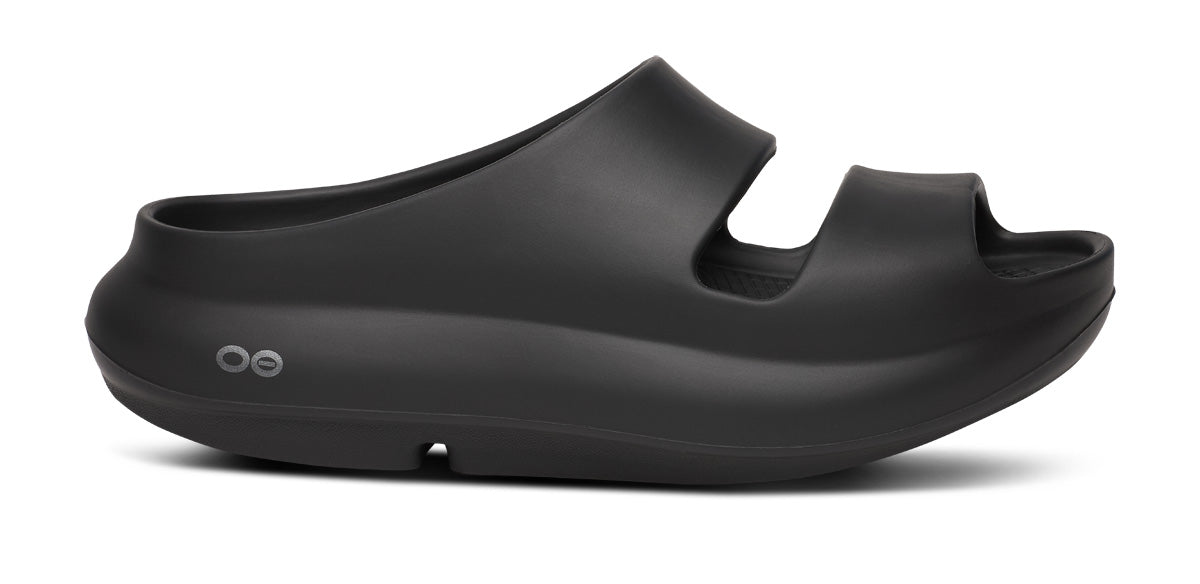 OOFOS Women's OOyea Slide Sandal - Black