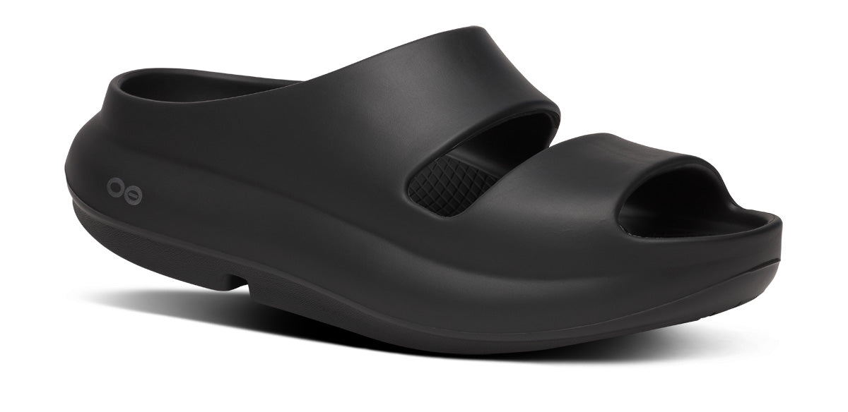 OOFOS Women's OOyea Slide Sandal - Black