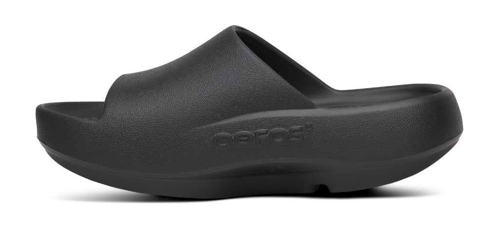 OOFOS Women's OOahh PLUS Slide Sandal - Black
