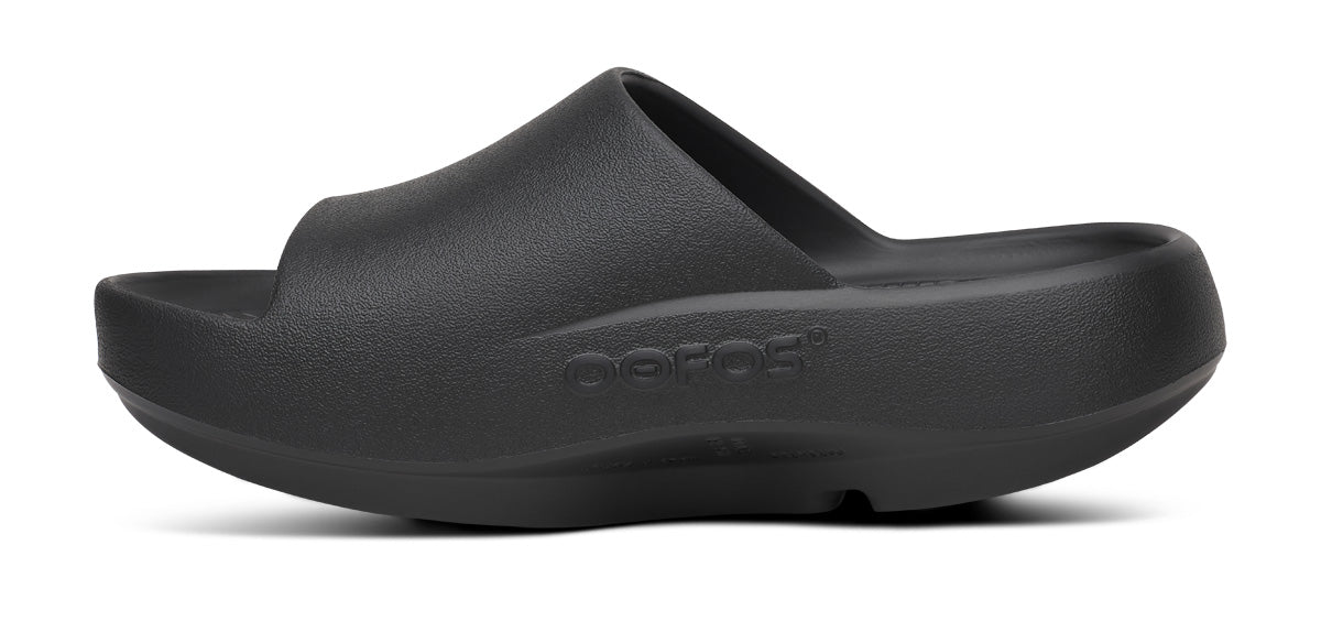 OOFOS Women's OOahh PLUS Slide Sandal - Black