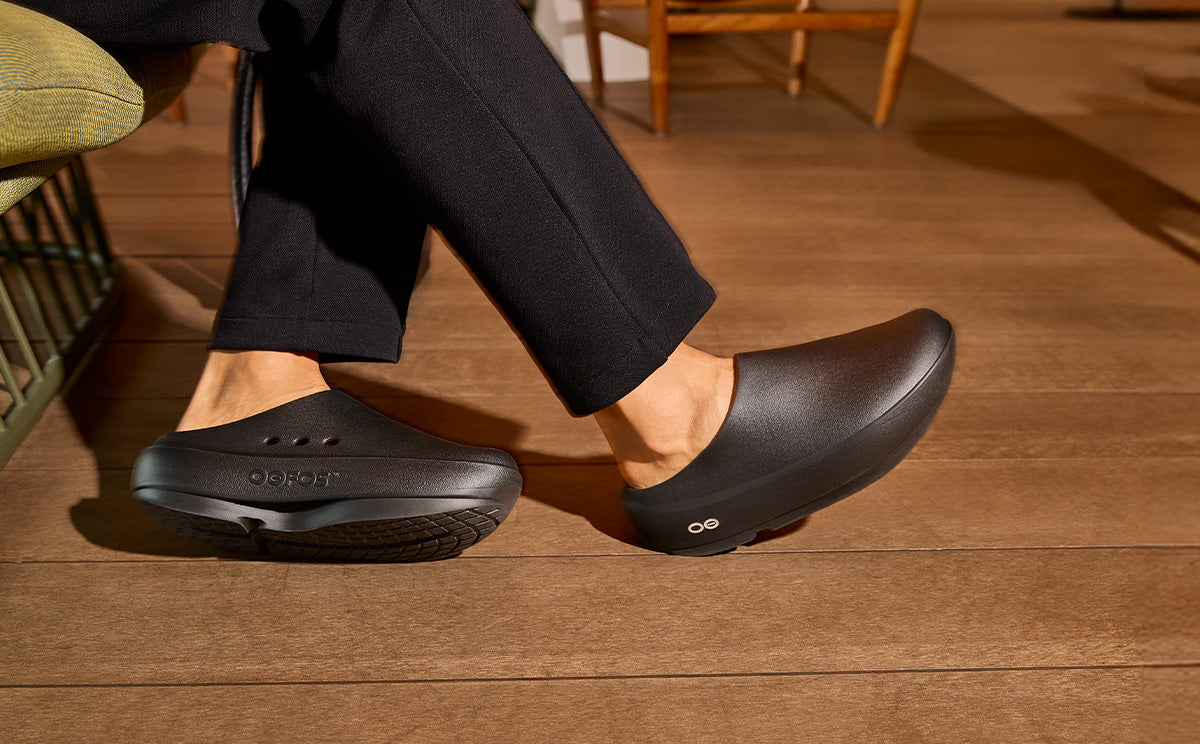 OOFOS Men's Cloog PLUS Clog - Black