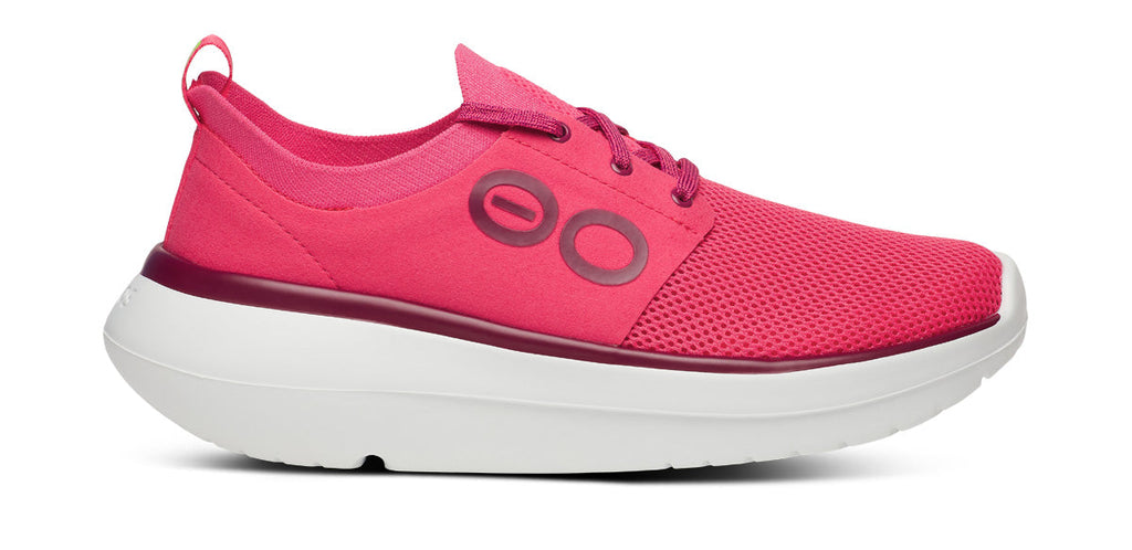 OOFOS Women's OOmy Stride Sneakers - Neon Berry