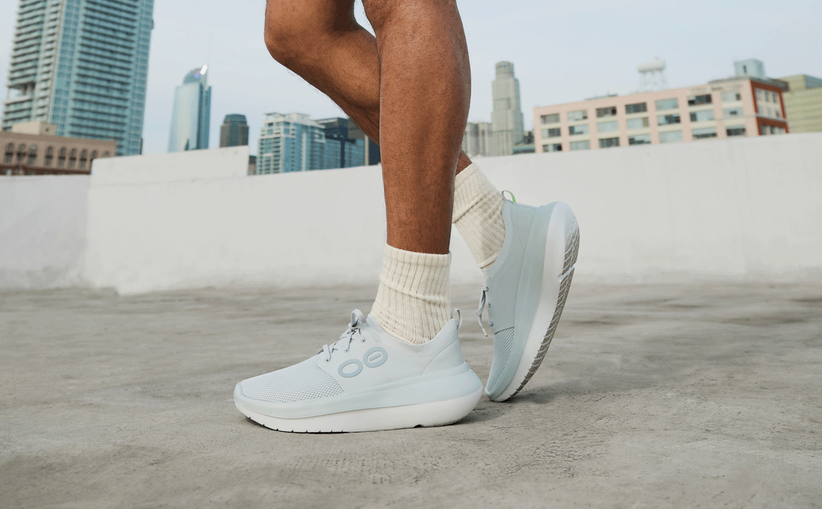 OOFOS Men's OOmy Stride Sneakers - Glacier