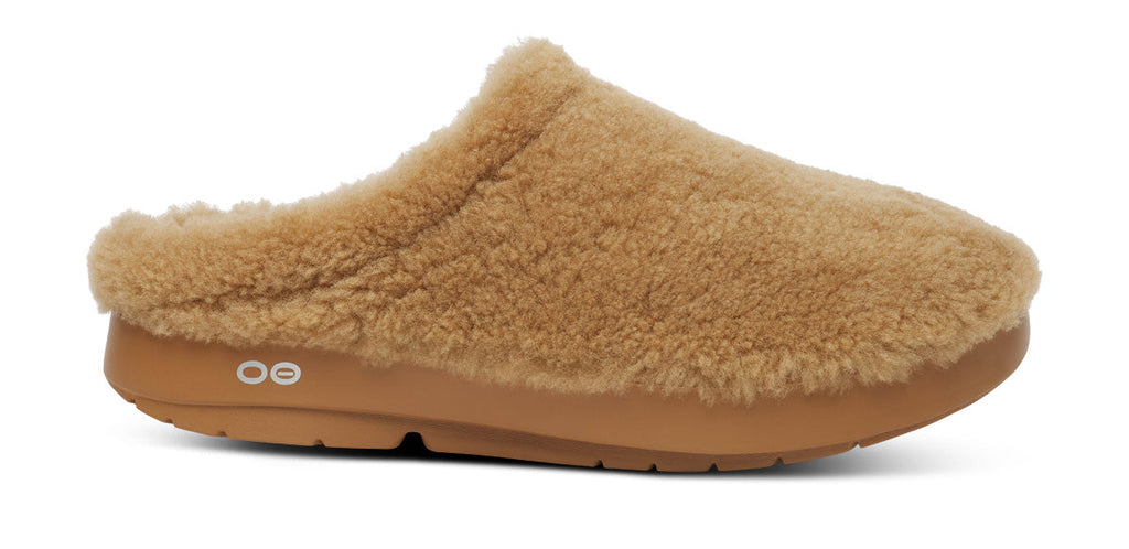 OOFOS Women's OOcoozie Sherpa Mule Slippers - Café Spice