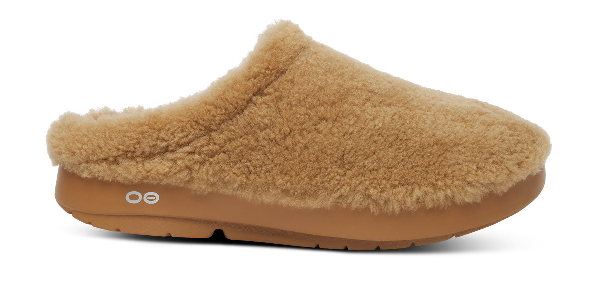 OOFOS Women's OOcoozie Sherpa Mule Slippers - Café Spice