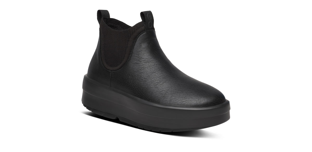 OOFOS Women's OOmega Leather Londoner Boots - Black