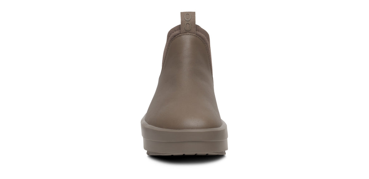 OOFOS Women's OOmega Leather Londoner Boots - Truffle