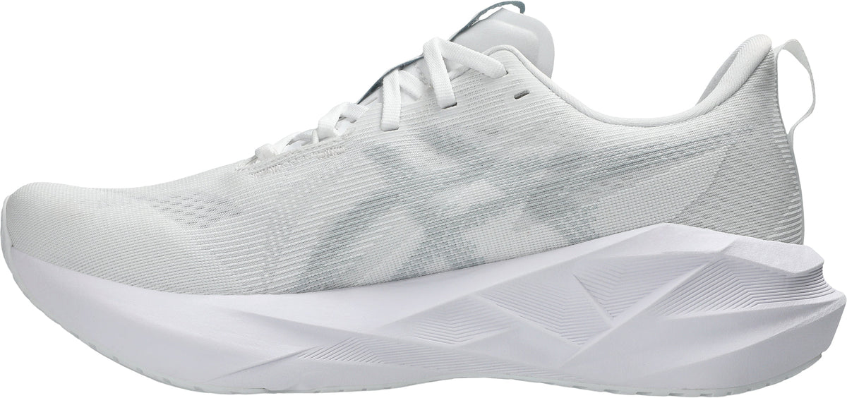 Asics NovaBlast 5 Men's Running Shoes - White