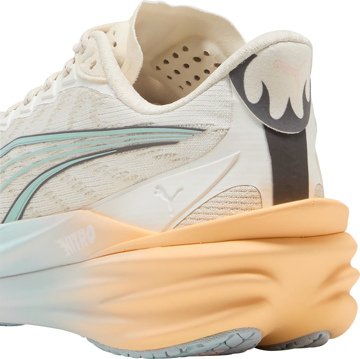 Puma Deviate Nitro 4 Women's Running Shoes - White